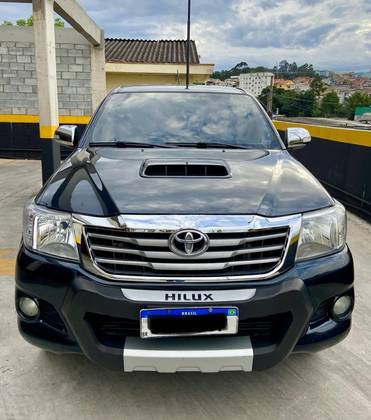 TOYOTA HILUX 3.0 SRV TOP 4X4 CD 16V TURBO INTERCOOLER DIESEL 4P AUTOMÁTICO TOYOTA HILUX 3.0 SRV TOP 4X4 CD 16V TURBO INTERCOOLER DIESEL 4P AUTOMÁTICO